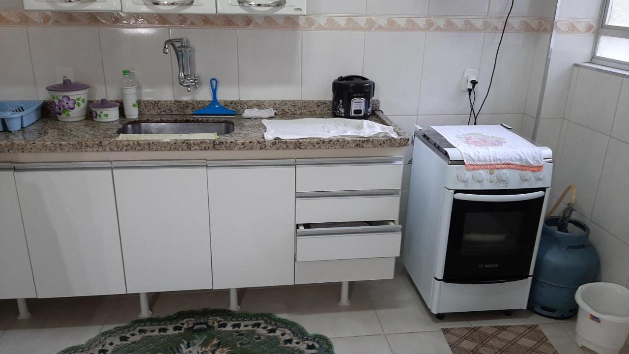 Lindo Apartamento Enseada Гуаружа Экстерьер фото