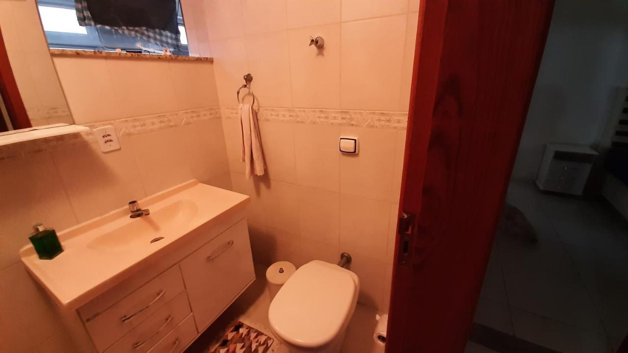 Lindo Apartamento Enseada Гуаружа Экстерьер фото