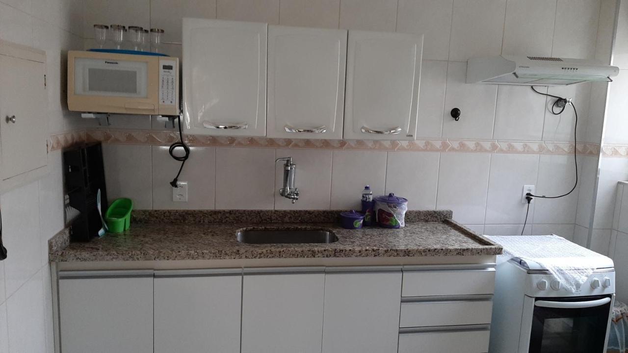Lindo Apartamento Enseada Гуаружа Экстерьер фото